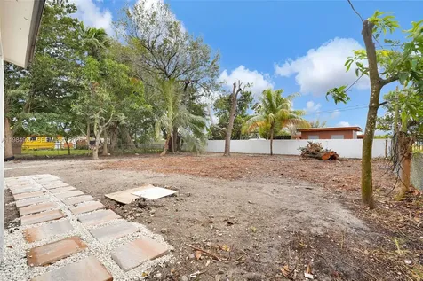 1830 NW 135th Street Miami FL 33167