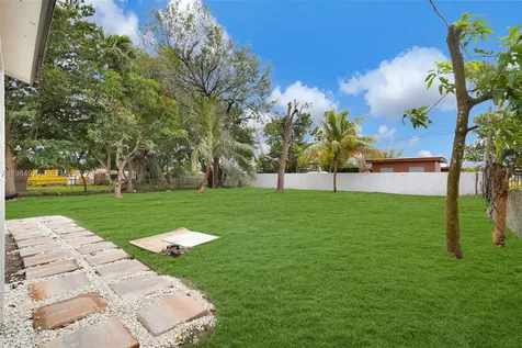 1830 NW 135th Street Miami FL 33167
