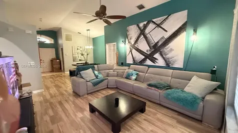 13154 NW 11th Street Pembroke Pines FL 33028