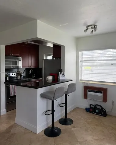 2185 NE 123rd Street North Miami FL 33181