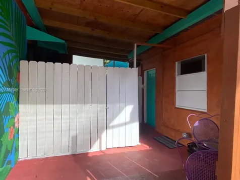 2490 NW 59th Street Miami FL 33142
