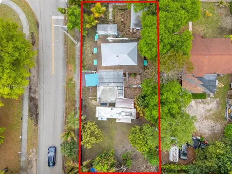 2490 NW 59th Street Miami FL 33142