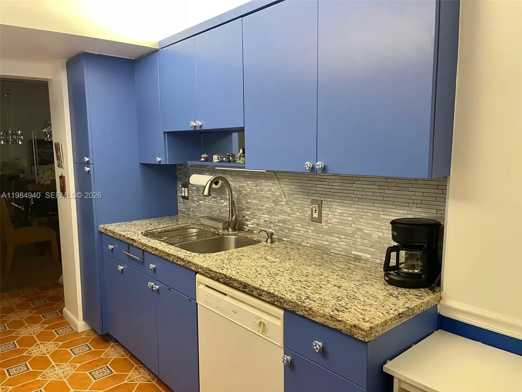 3850 Washington Street Hollywood FL 33021