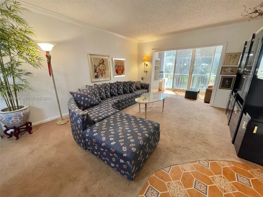 3850 Washington Street Hollywood FL 33021