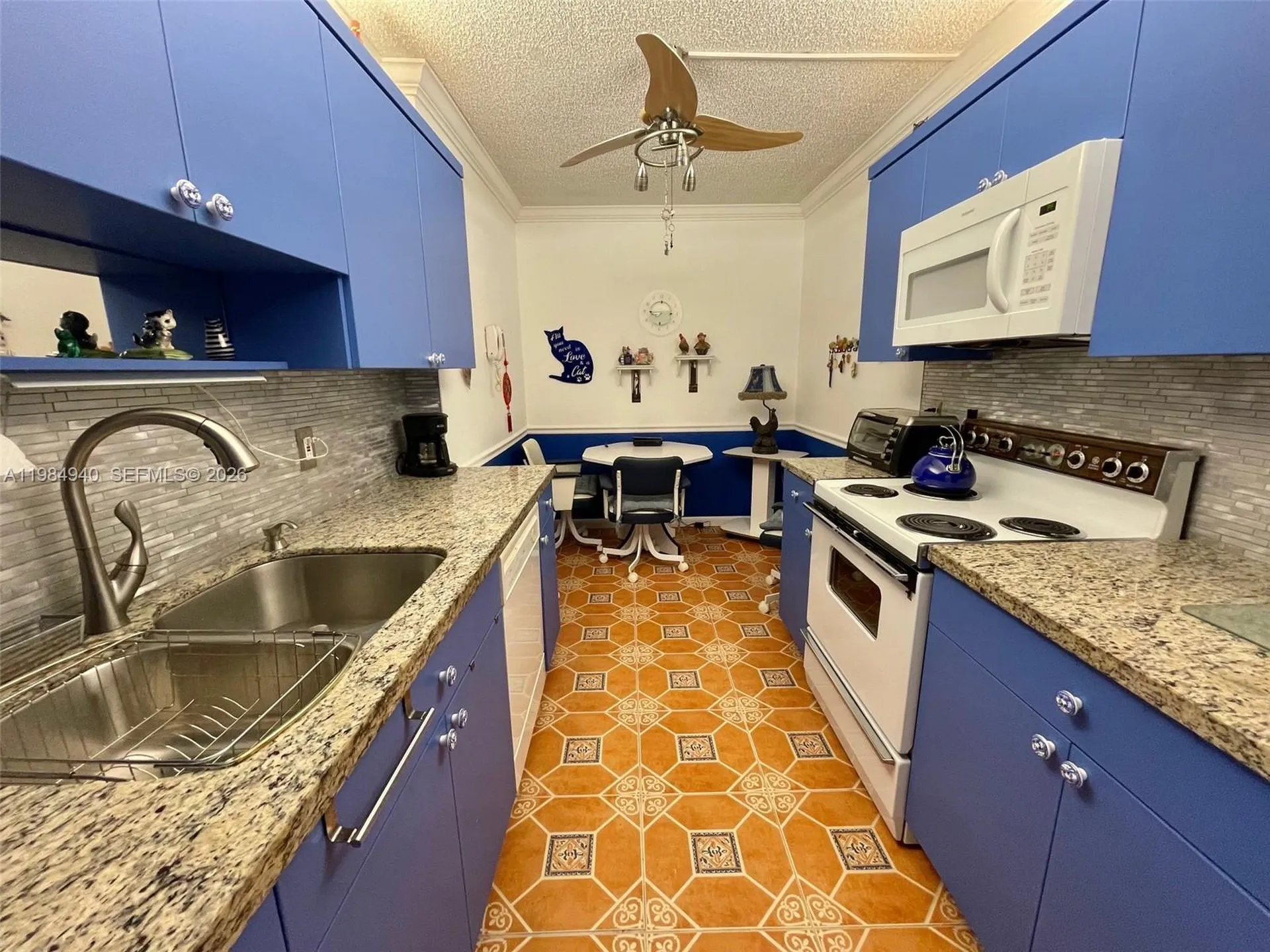 3850 Washington Street Hollywood FL 33021