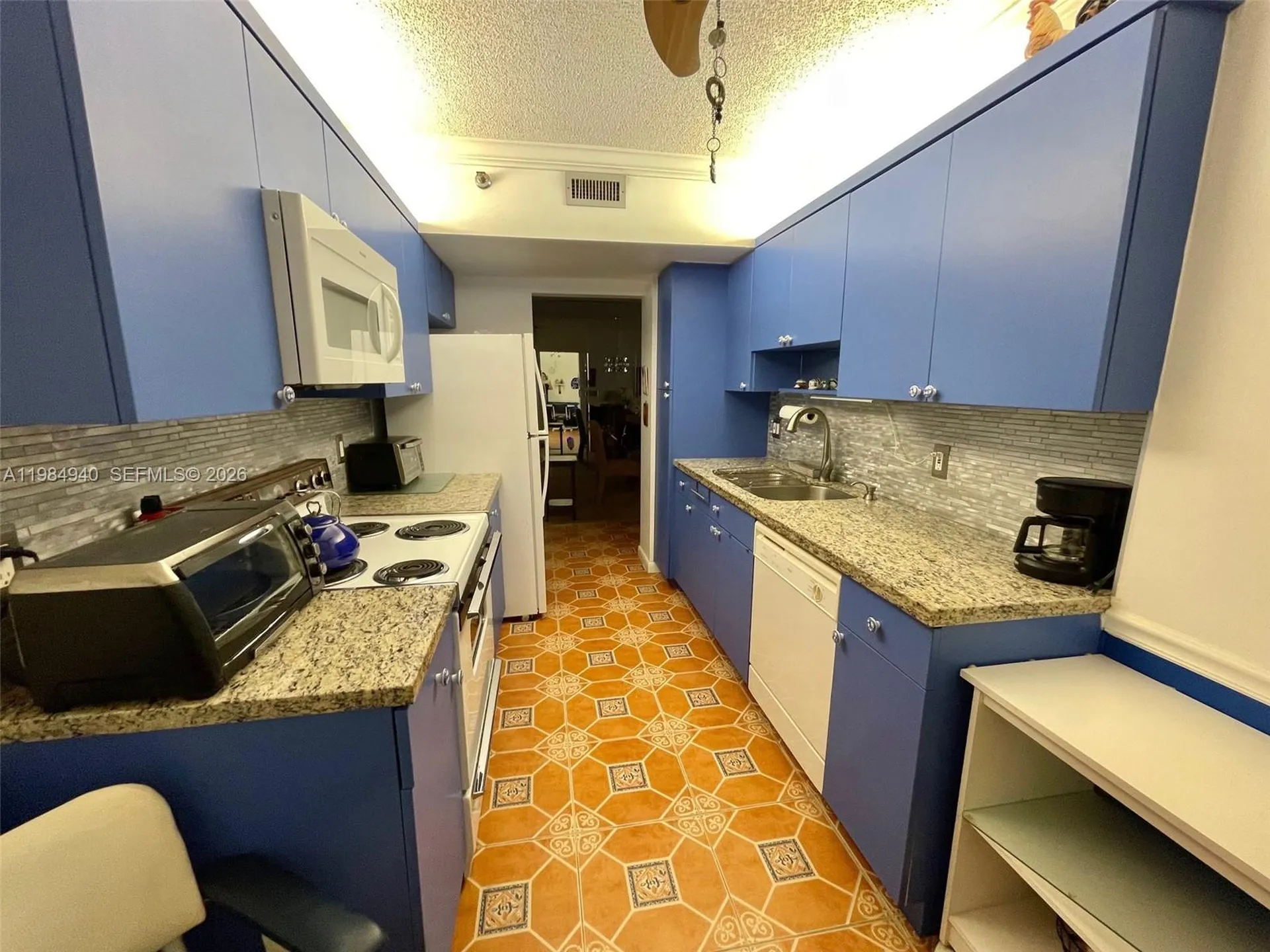 3850 Washington Street Hollywood FL 33021