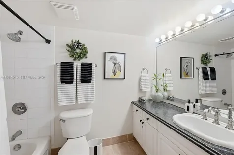 520 SE 5th Avenue Fort Lauderdale FL 33301