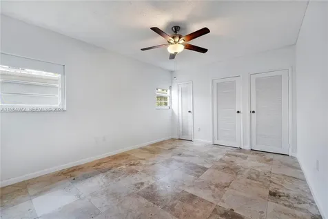 2455 Flamingo Drive Miami Beach FL 33140