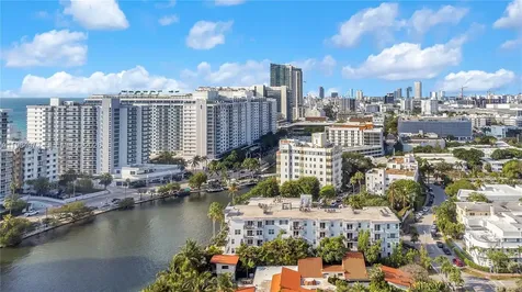 2455 Flamingo Drive Miami Beach FL 33140