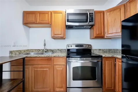 2455 Flamingo Drive Miami Beach FL 33140