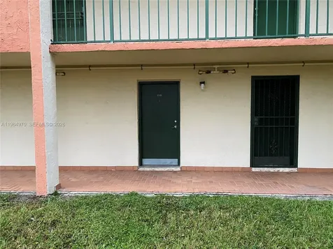 9405 W Flagler Street Miami FL 33174
