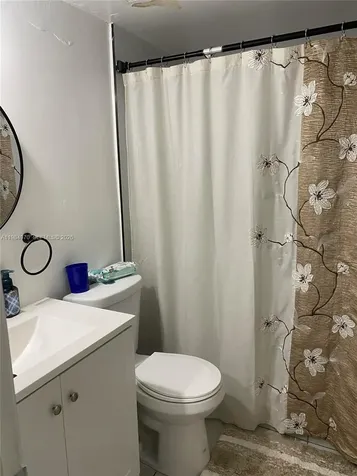 9405 W Flagler Street Miami FL 33174