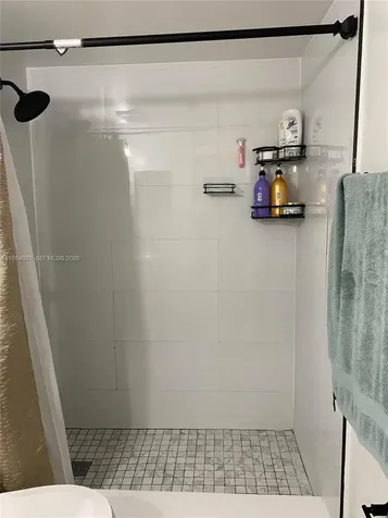 9405 W Flagler Street Miami FL 33174