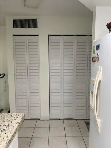 9405 W Flagler Street Miami FL 33174