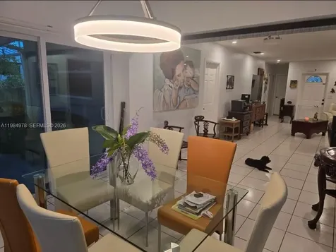 2321 N 57th Avenue Hollywood FL 33021