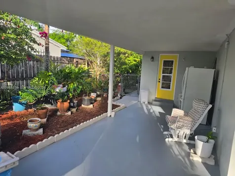 2321 N 57th Avenue Hollywood FL 33021