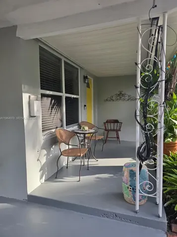 2321 N 57th Avenue Hollywood FL 33021