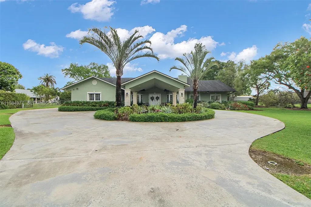 27825 SW 168th Court Homestead FL 33031