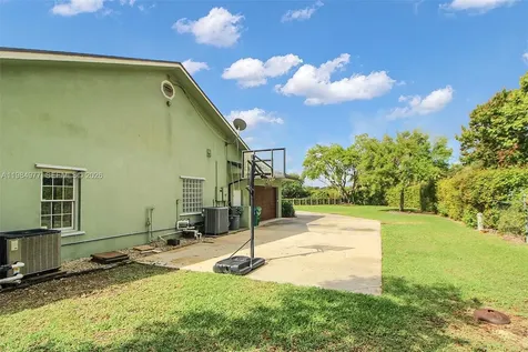 27825 SW 168th Court Homestead FL 33031
