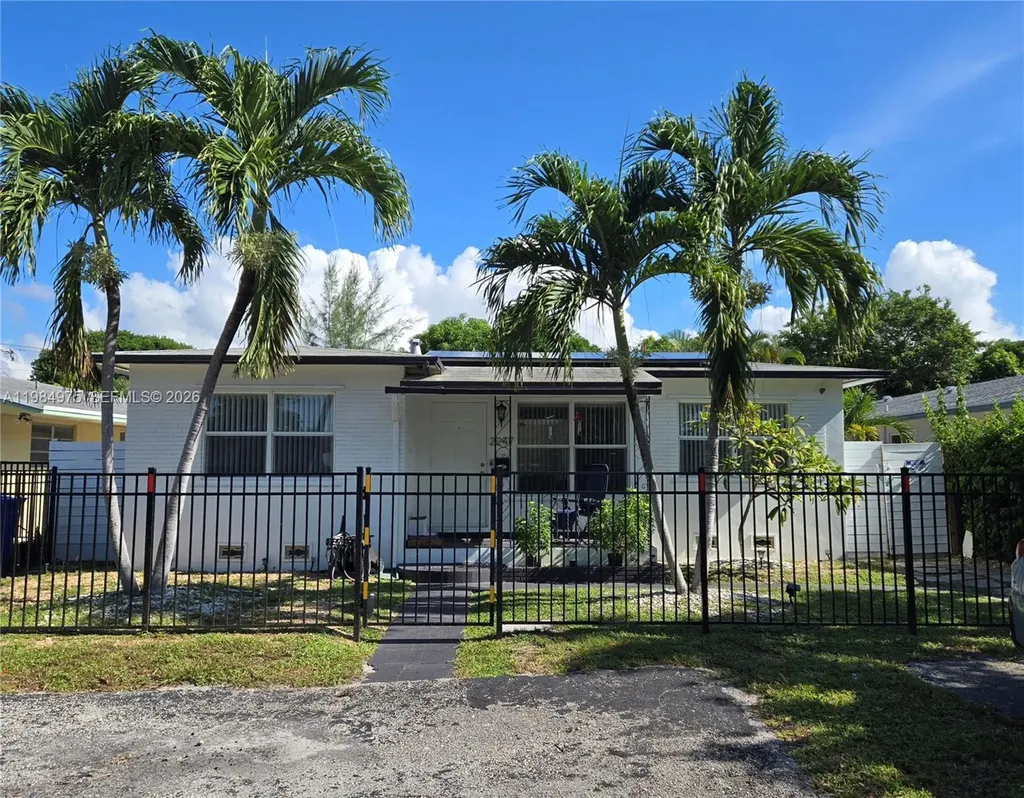 2247 Jackson Street Hollywood FL 33020