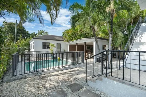 920 SW 9th Street Miami FL 33130