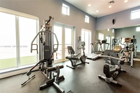 1551 NW 36th Street Miami FL 33142