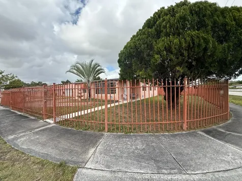 10201 SW 35th Street Miami FL 33165