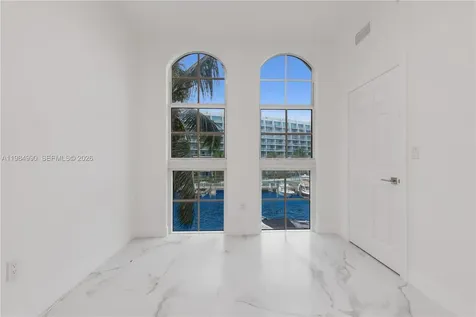 3001 NE 185th Street Aventura FL 33180