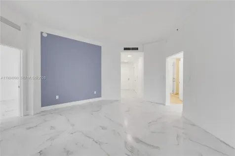 3001 NE 185th Street Aventura FL 33180