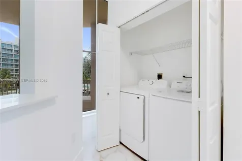3001 NE 185th Street Aventura FL 33180