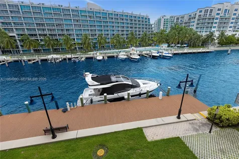 3001 NE 185th Street Aventura FL 33180