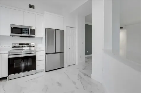 3001 NE 185th Street Aventura FL 33180