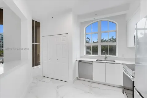 3001 NE 185th Street Aventura FL 33180