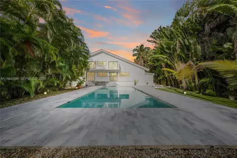 5981 SW 136th Street Pinecrest FL 33156