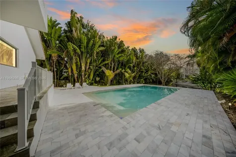 5981 SW 136th Street Pinecrest FL 33156