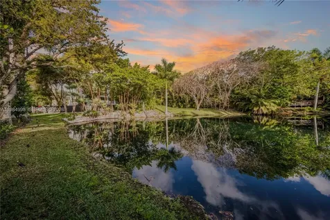 5981 SW 136th Street Pinecrest FL 33156