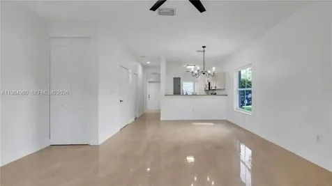 4921 SW 140th Terrace Miramar FL 33027
