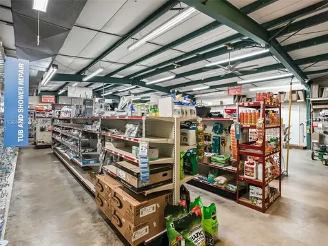 9594 SE Maricamp Road Ocala FL 34472
