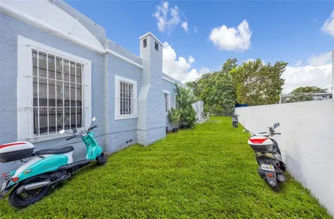 844 NW 29th Street Miami FL 33127