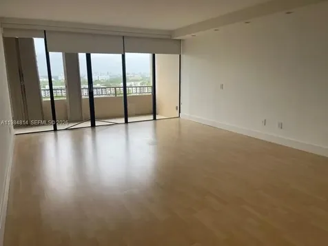11113 Biscayne Boulevard Miami FL 33181