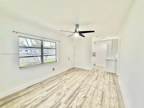 1942 NE 172nd Street North Miami Beach FL 33162