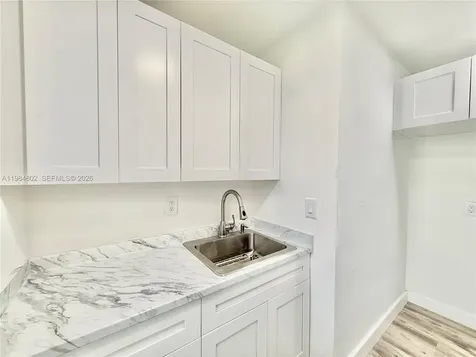 1942 NE 172nd Street North Miami Beach FL 33162