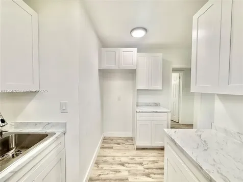1942 NE 172nd Street North Miami Beach FL 33162