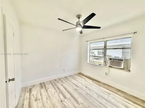 1942 NE 172nd Street North Miami Beach FL 33162