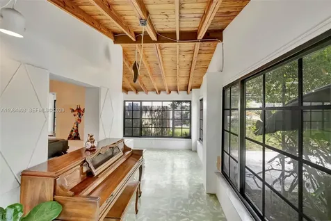 1224 NE 182nd Street North Miami Beach FL 33162