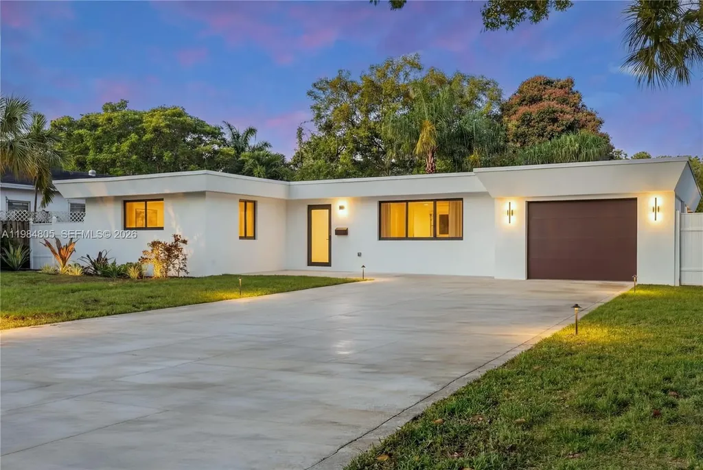 10910 NE 9th Court Biscayne Park FL 33161