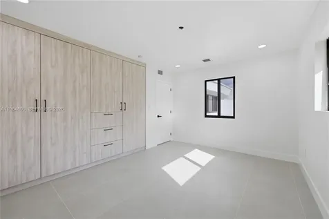 10910 NE 9th Court Biscayne Park FL 33161