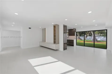 10910 NE 9th Court Biscayne Park FL 33161