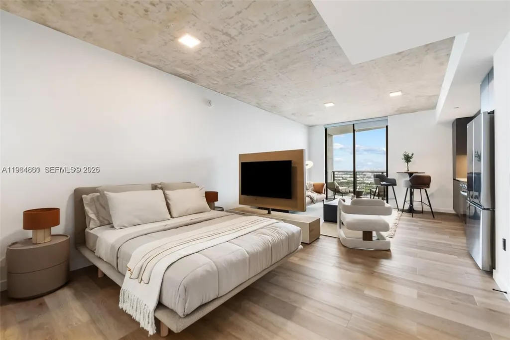 307 SW 5th Street Fort Lauderdale FL 33315
