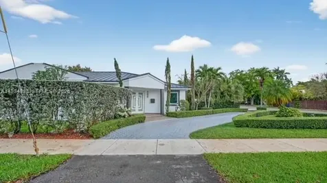 588 Mokena Drive Miami Springs FL 33166